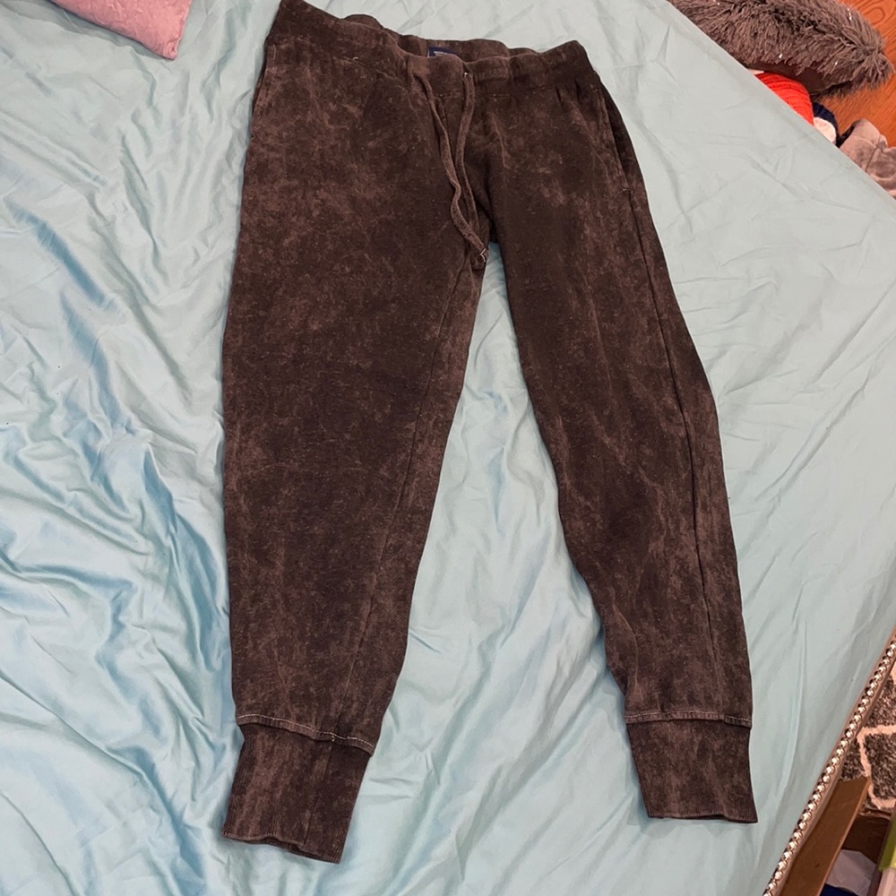 sweatpants (matching top available)